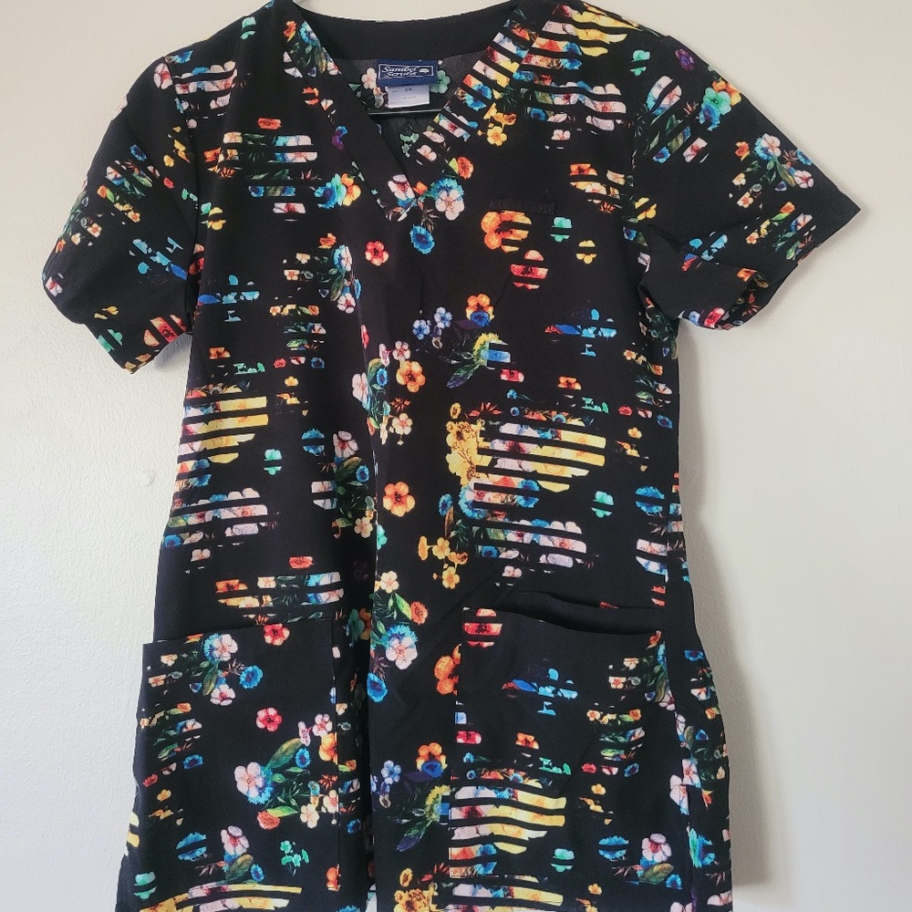 Sanibel Scrubs Rainbow Floral Top